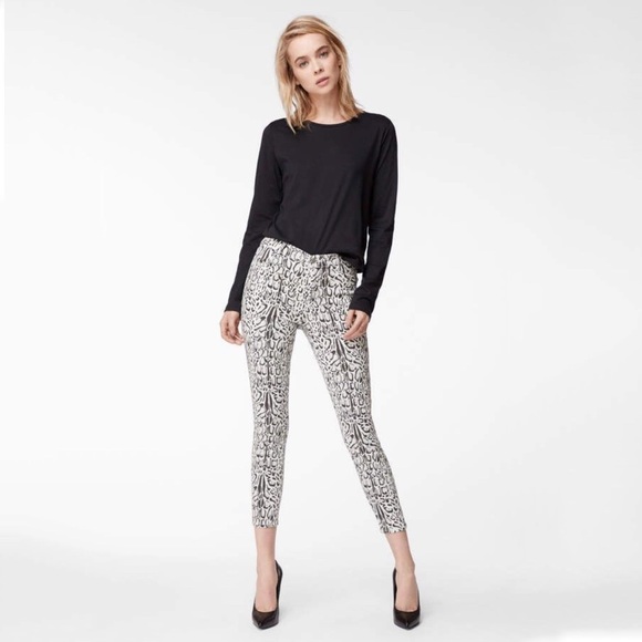 J Brand Alana High Rise Crop Skinny Jeans in Clouded Leopard - Picture 5 of 14